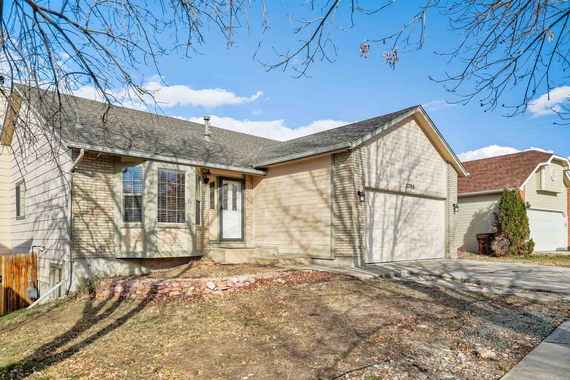 2280 Silkwood Dr presented by Rachel Stevens FēD