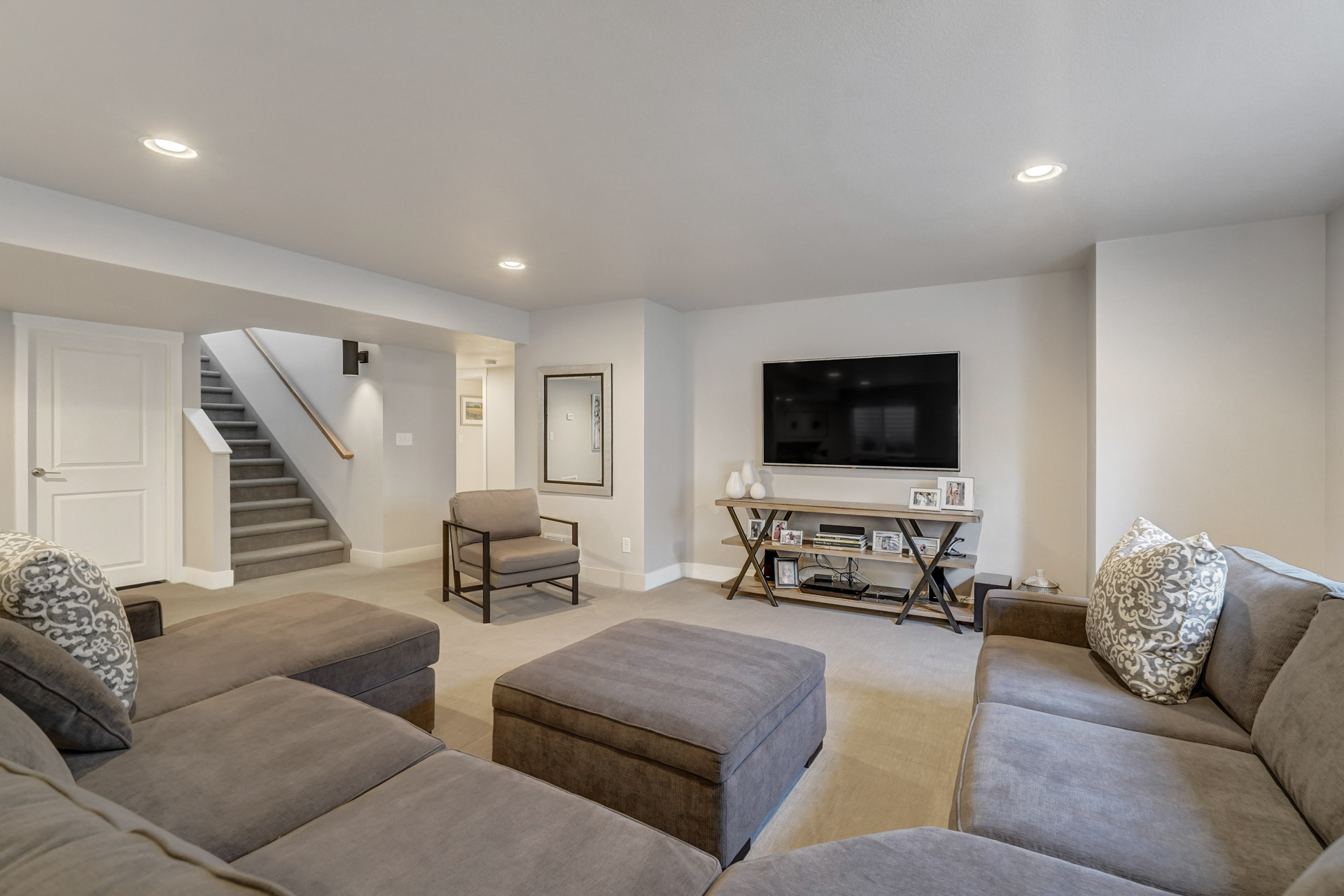 1252 Foothills Farm Way FēD