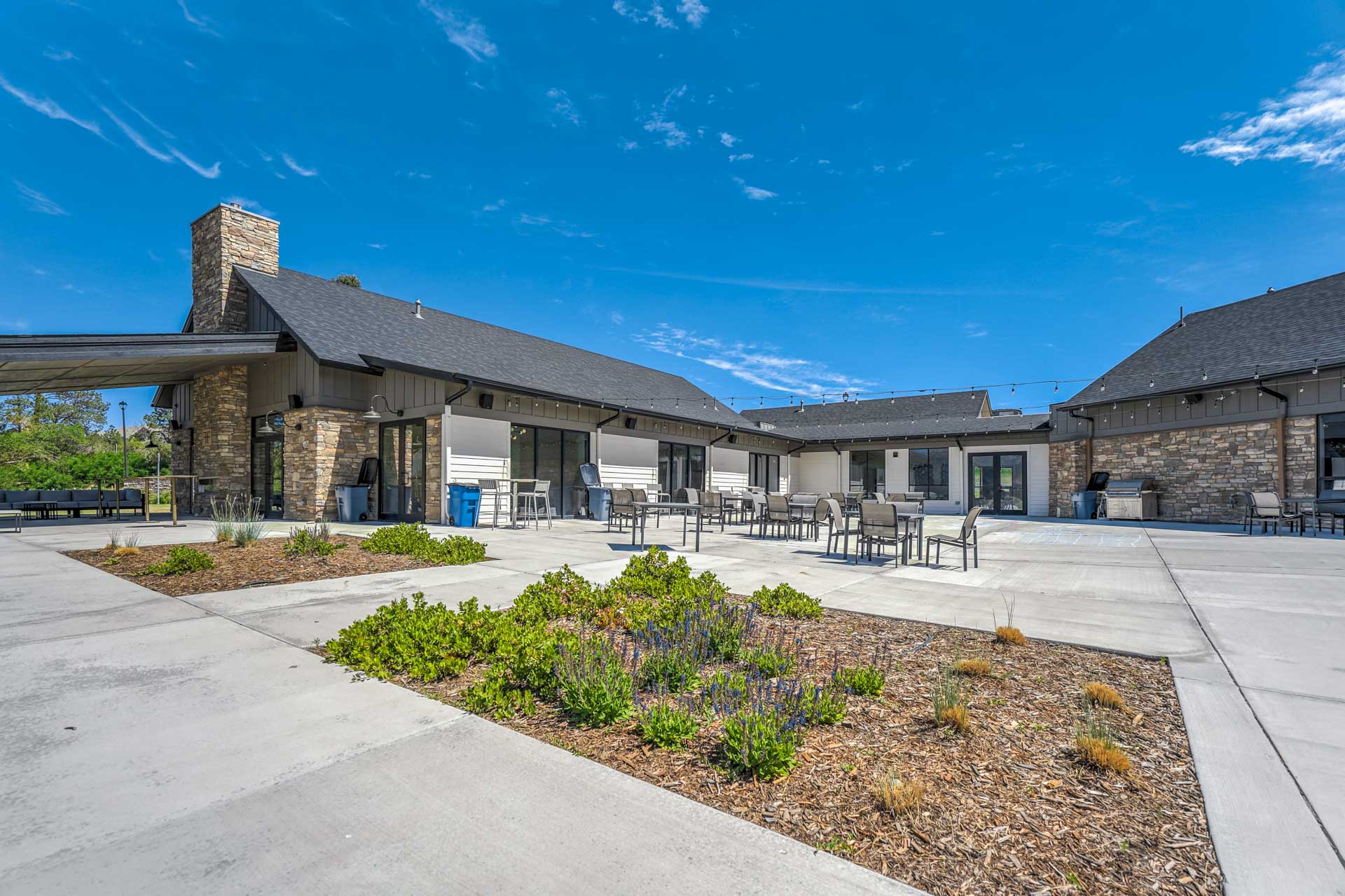 1252 Foothills Farm Way FēD