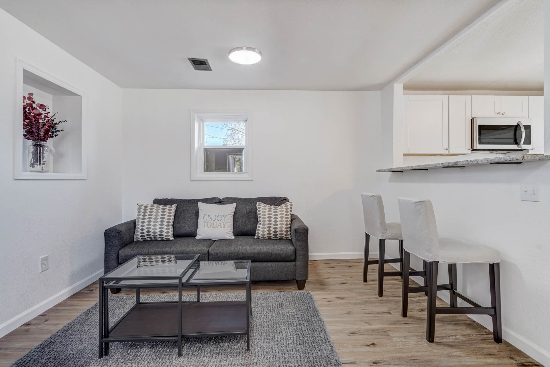 115 2nd St presented by Mark Santini – FēD