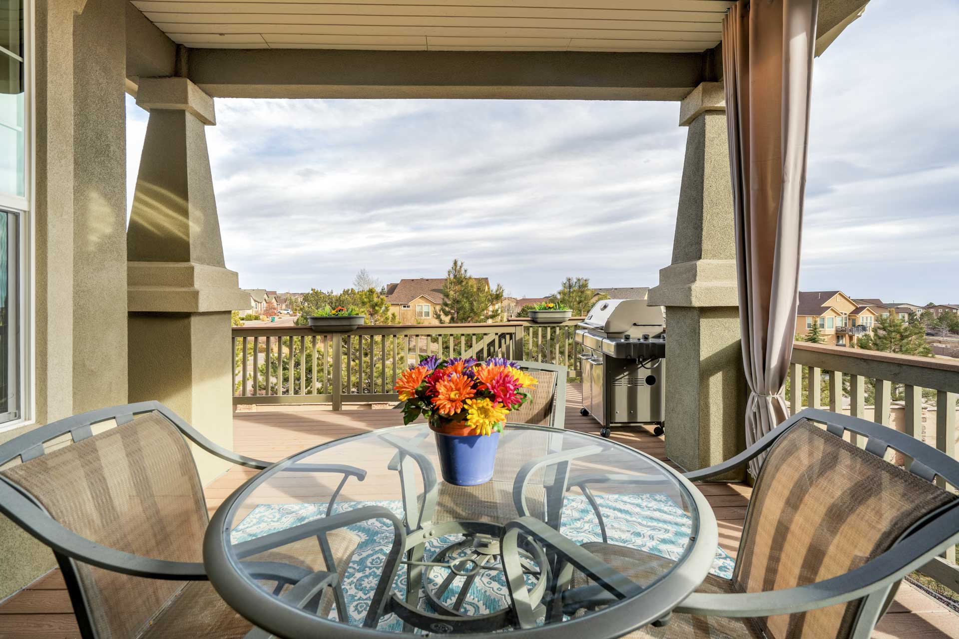 10131 Coyote Song Terrace presented by Holly Quinn – FēD