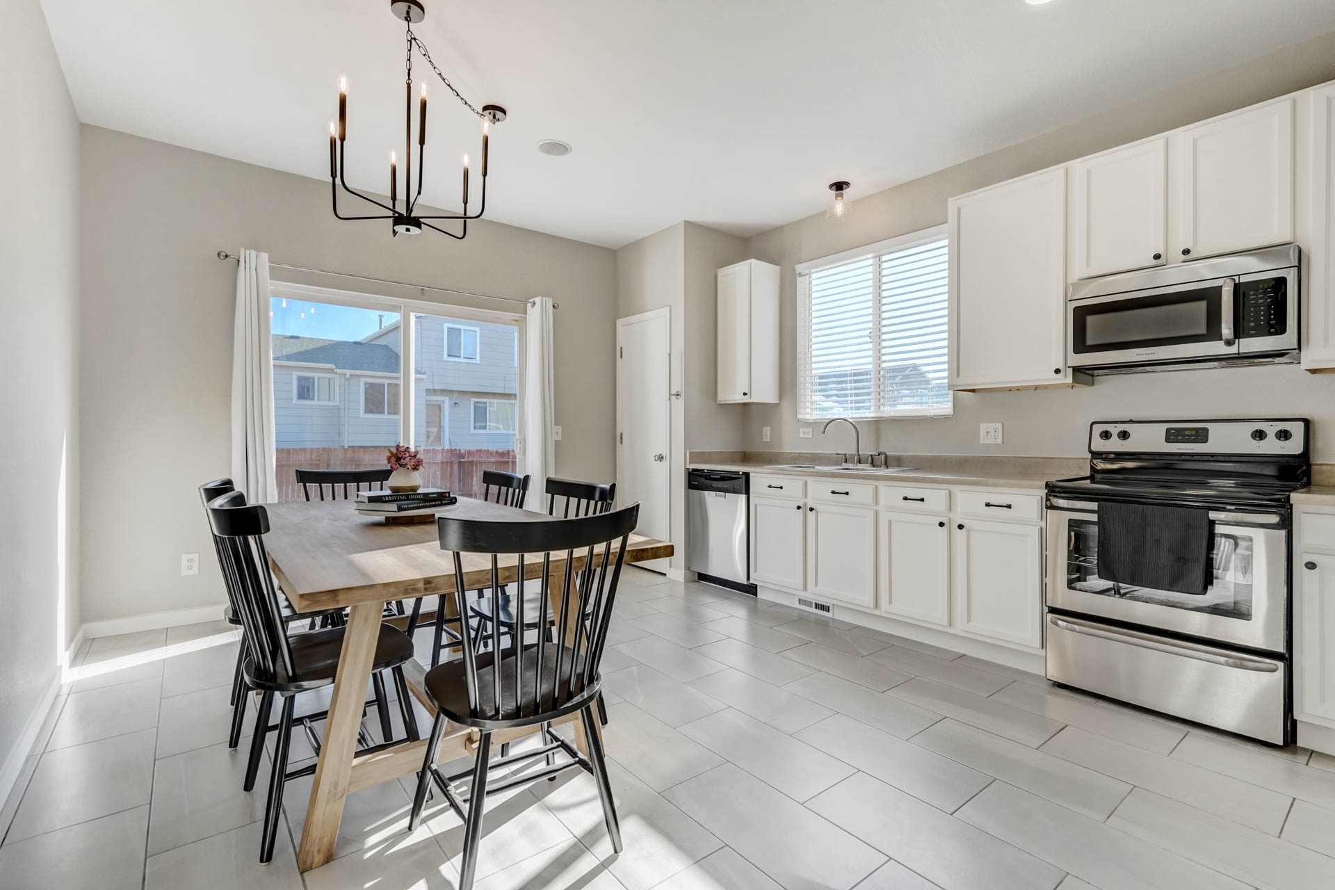 7560 Stephenville Rd – FēD