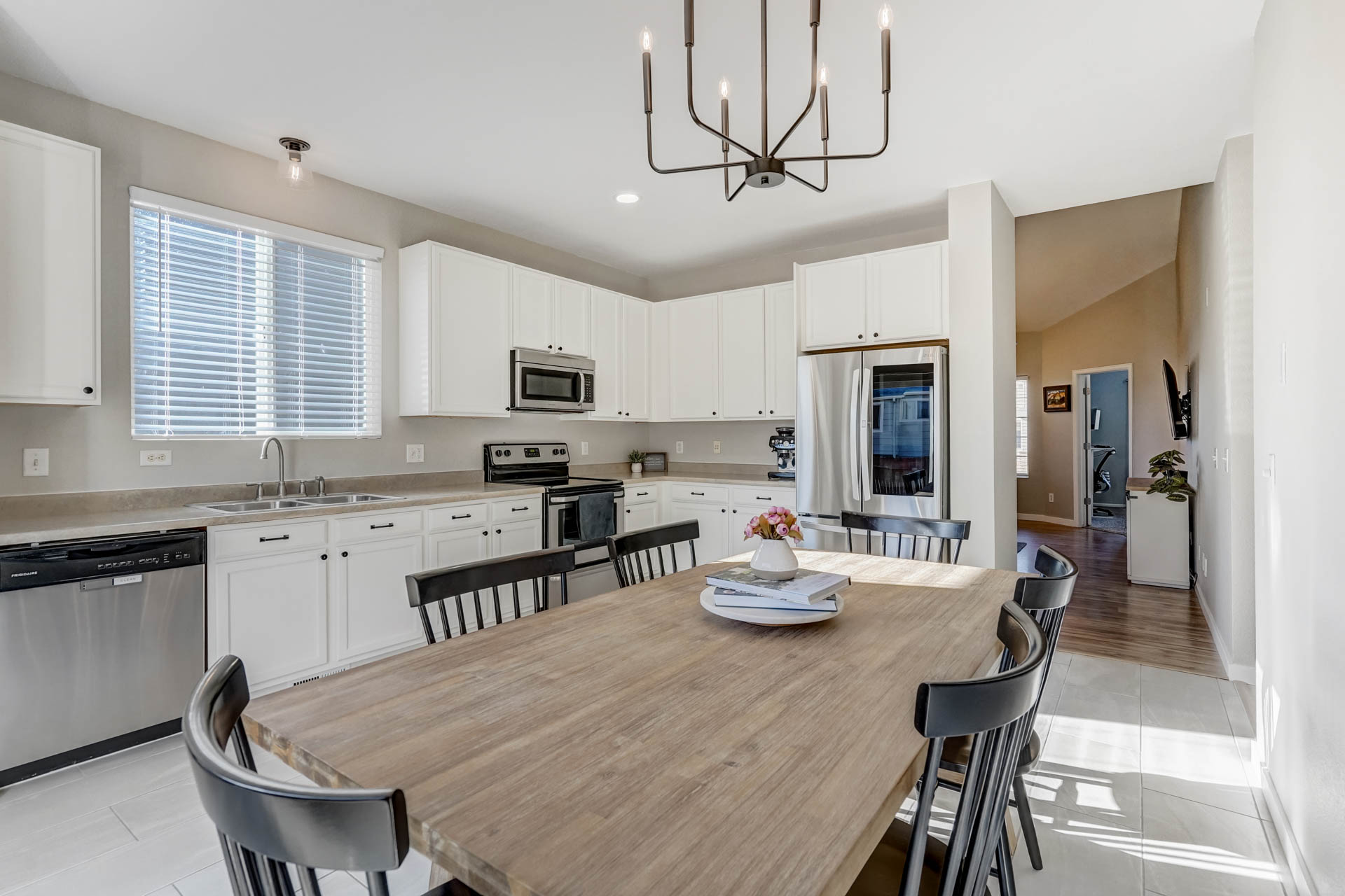 7560 Stephenville Rd – FēD
