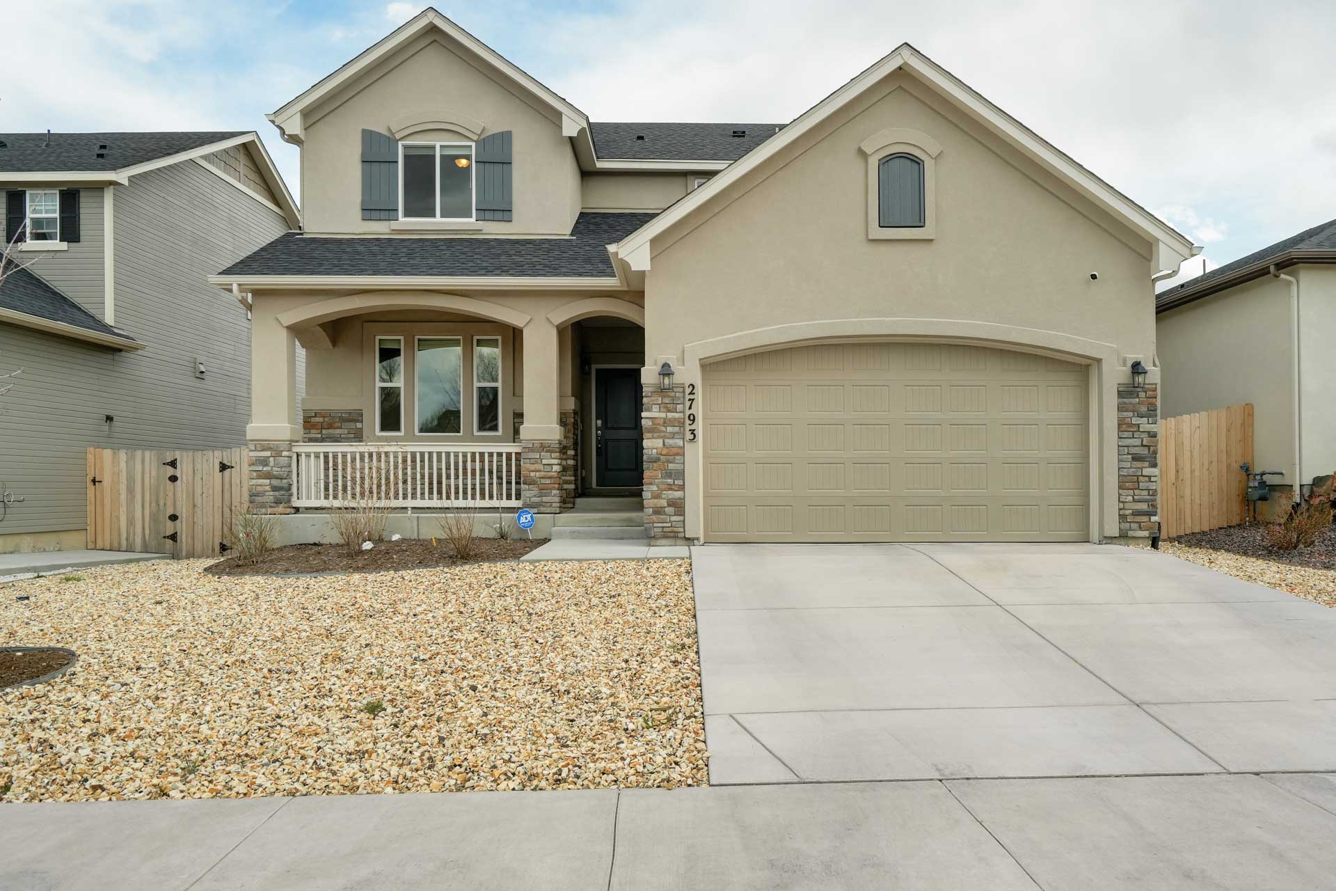 2793 Pony Club Ln presented by Holly Quinn – FēD