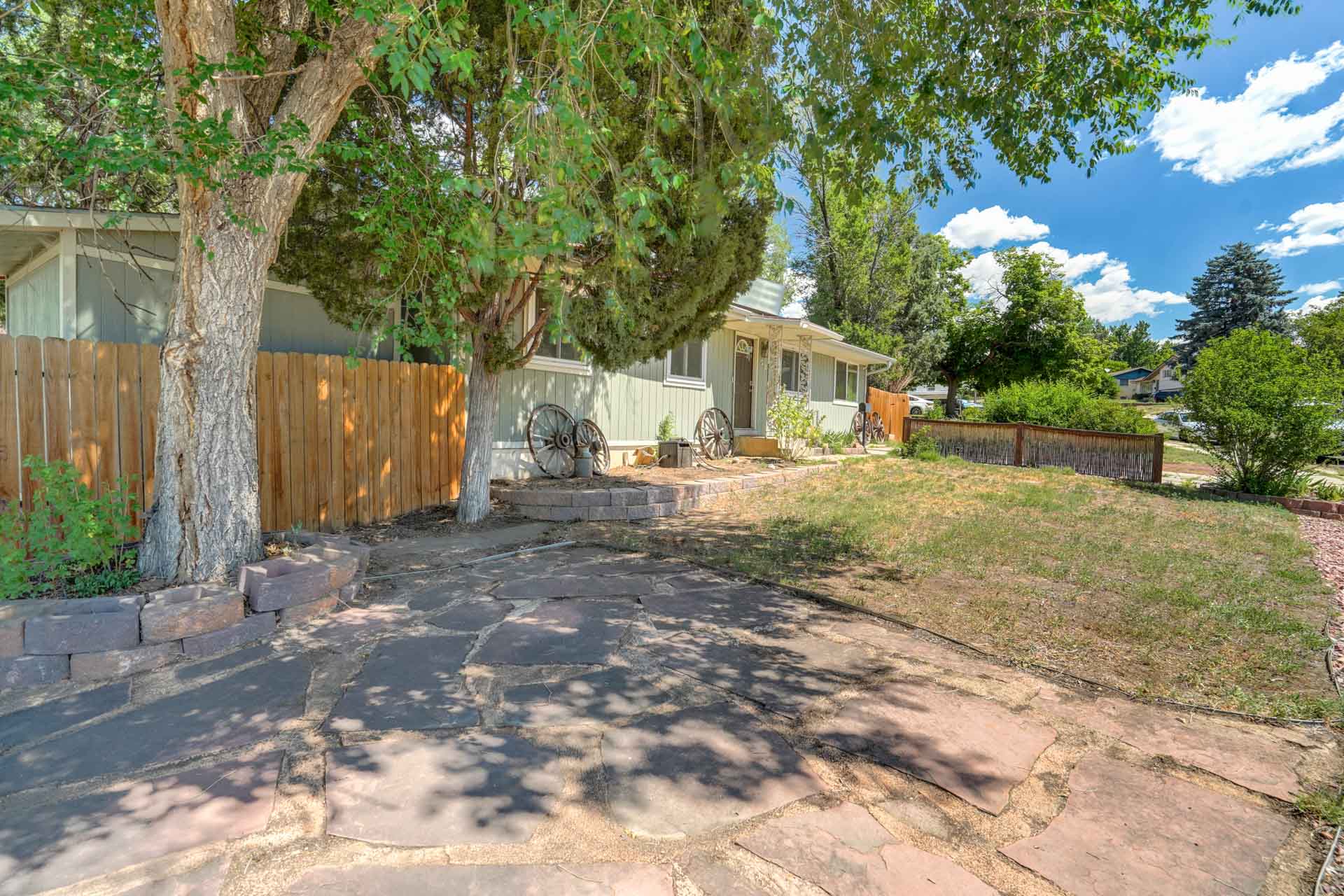 20 N Hayman Ave FēD