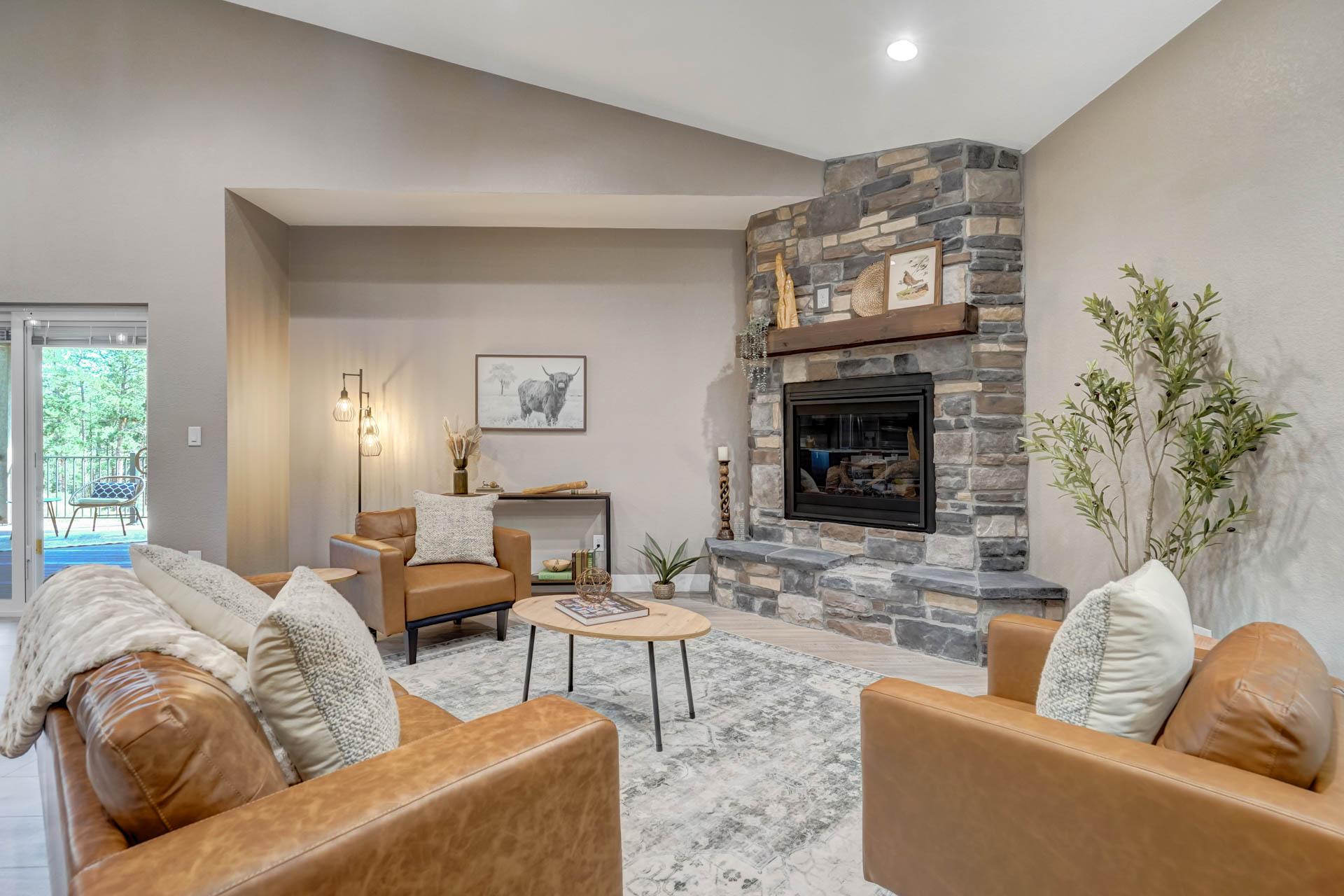 1312 Stone Ridge Dr – FēD