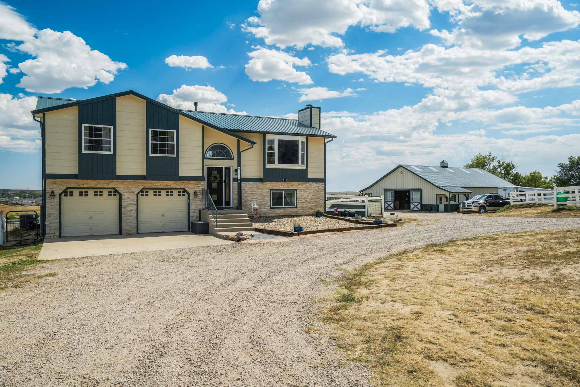 6785 Rid 6785 Rolling View Dr – FēD