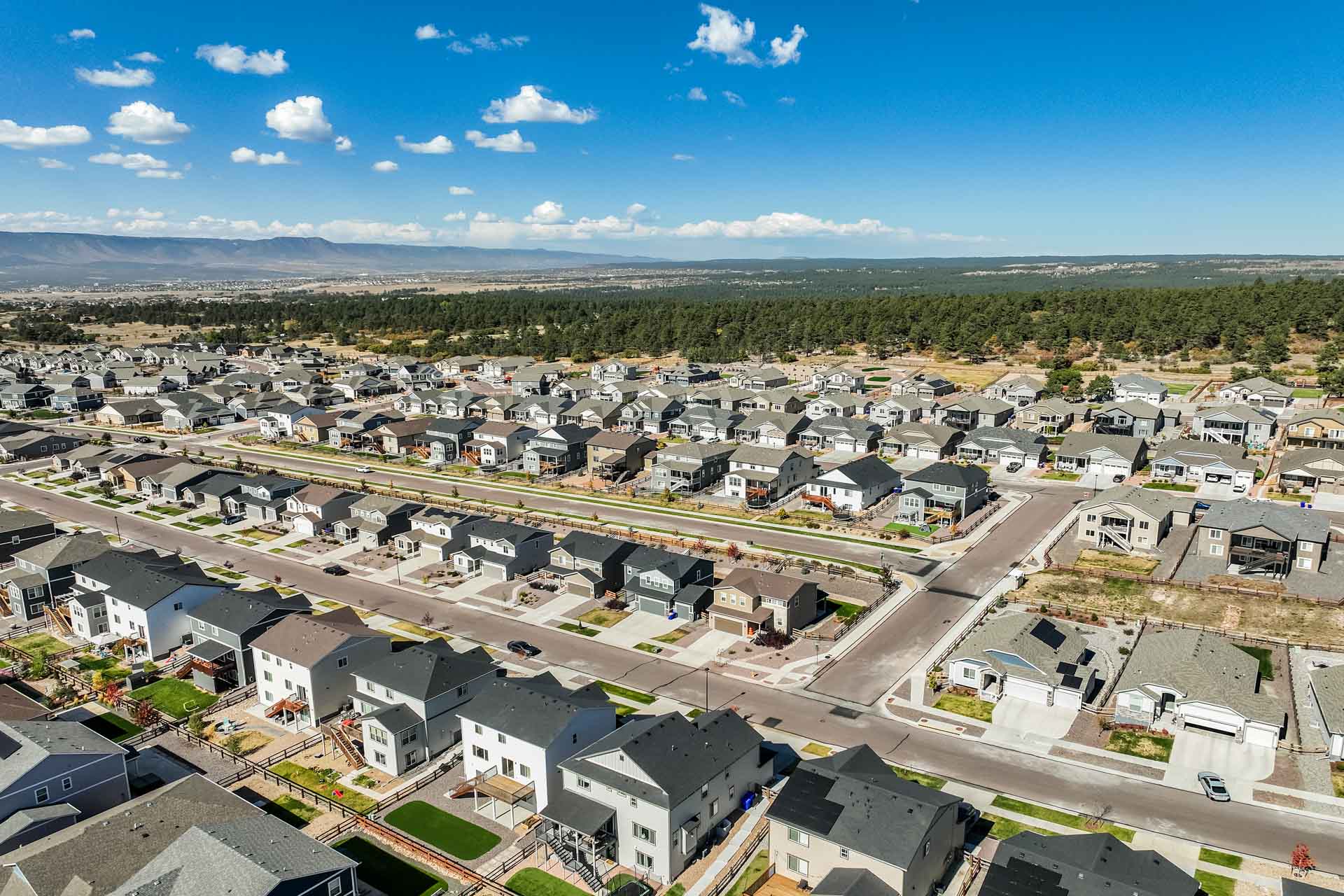 5297 Makalu Dr presented by Ali Applegate – FēD