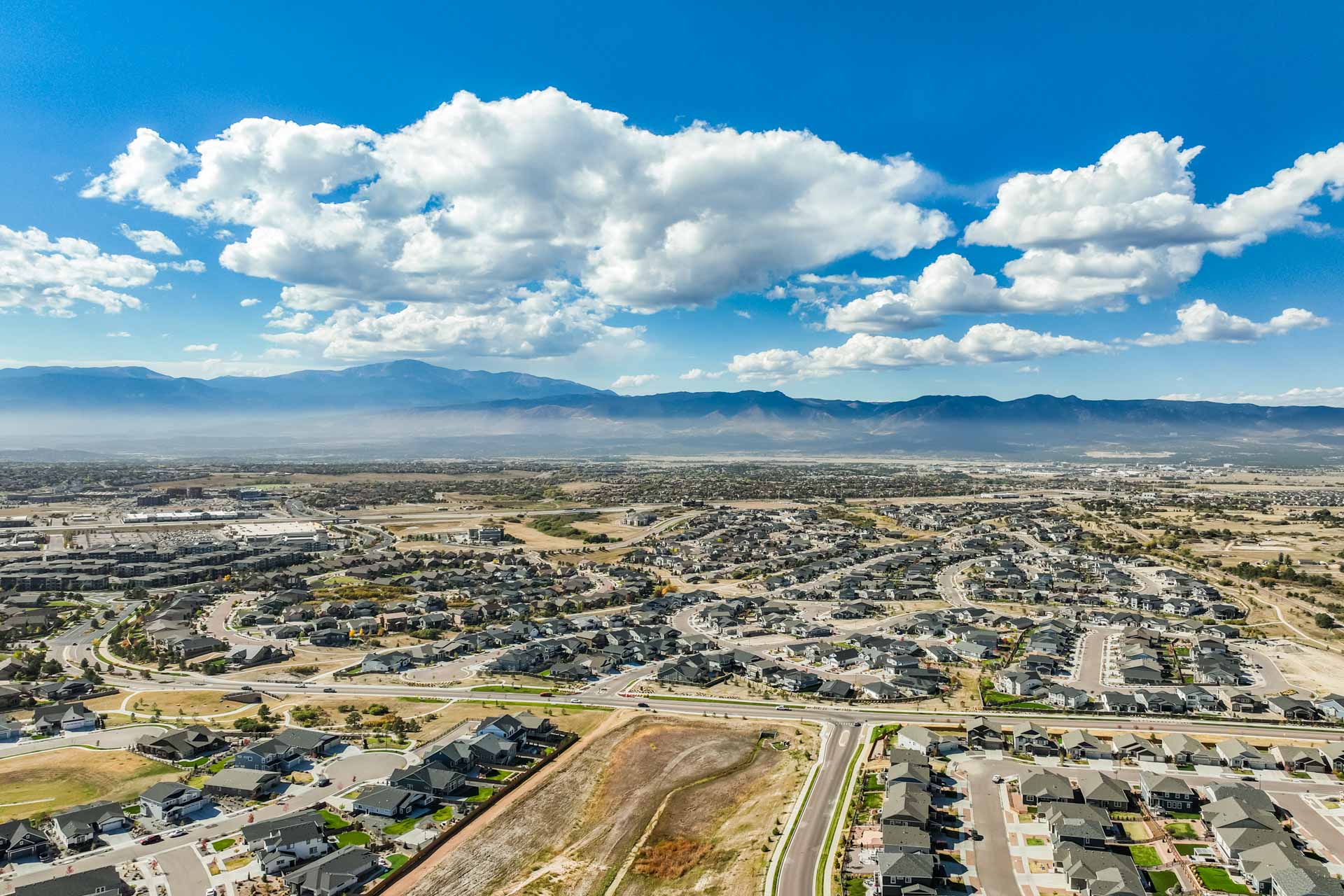 5297 Makalu Dr presented by Ali Applegate – FēD