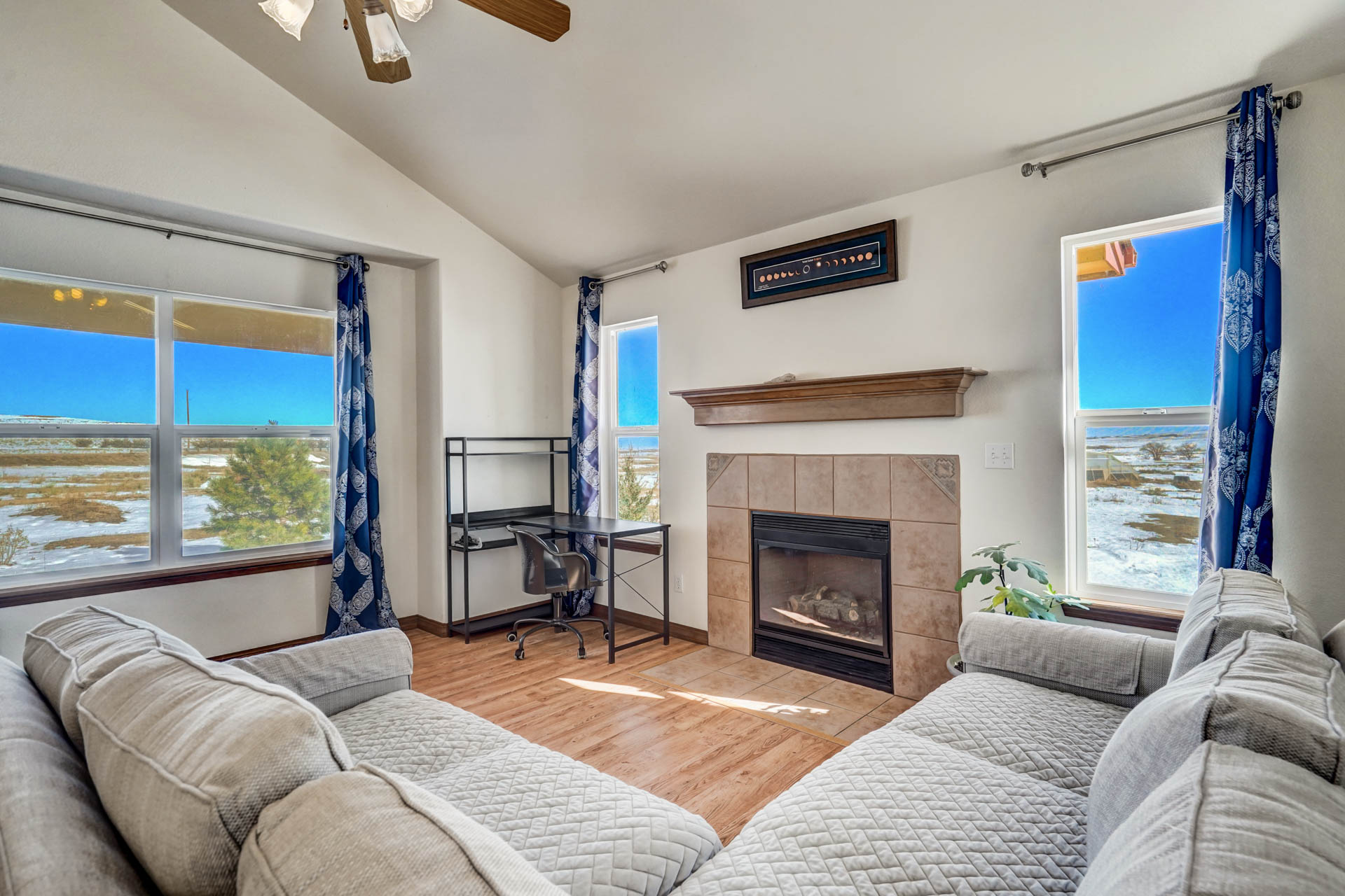 21955 Sweet Rd presented by Jody Heffner – FēD