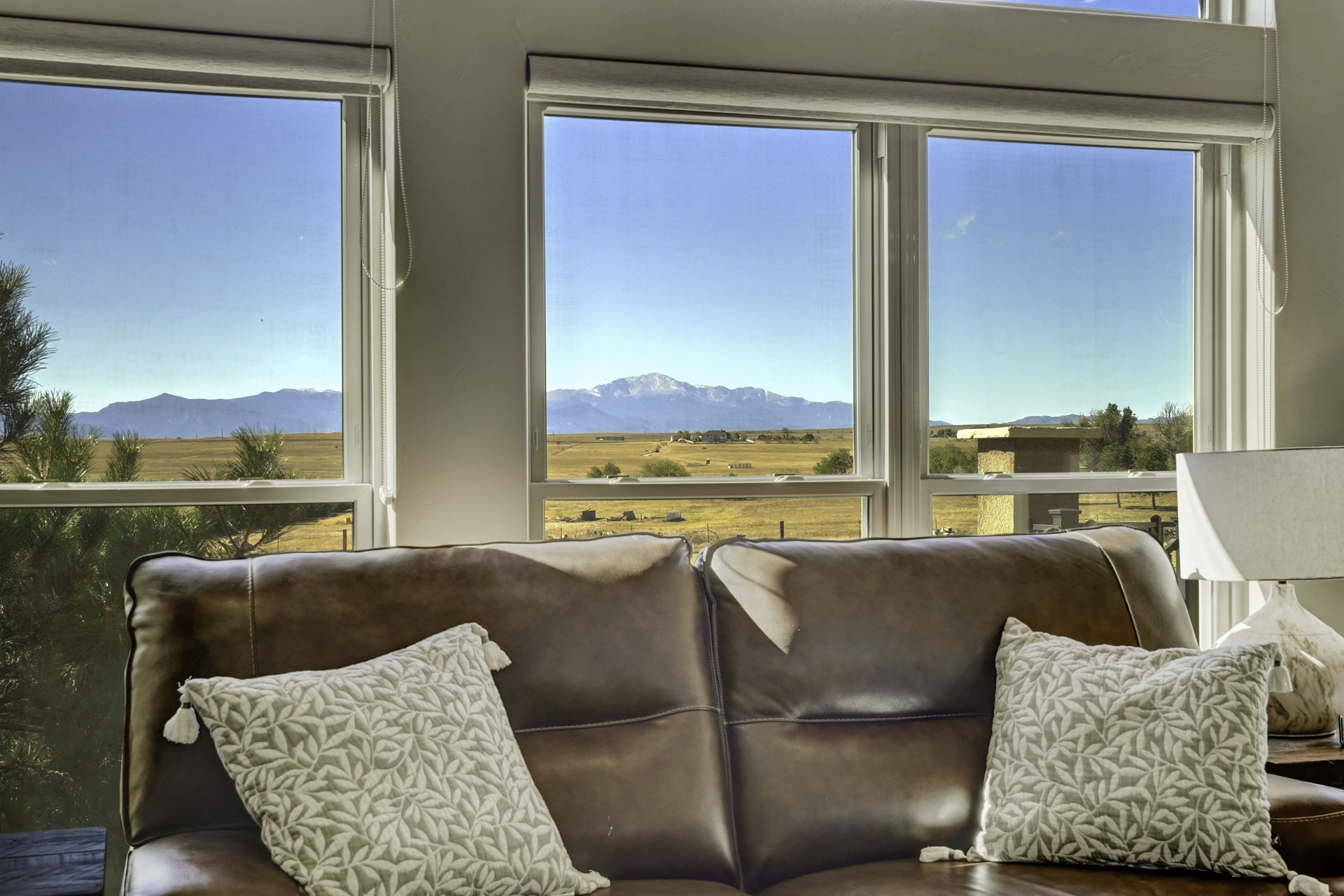 2220 Terri Lee Dr FēD