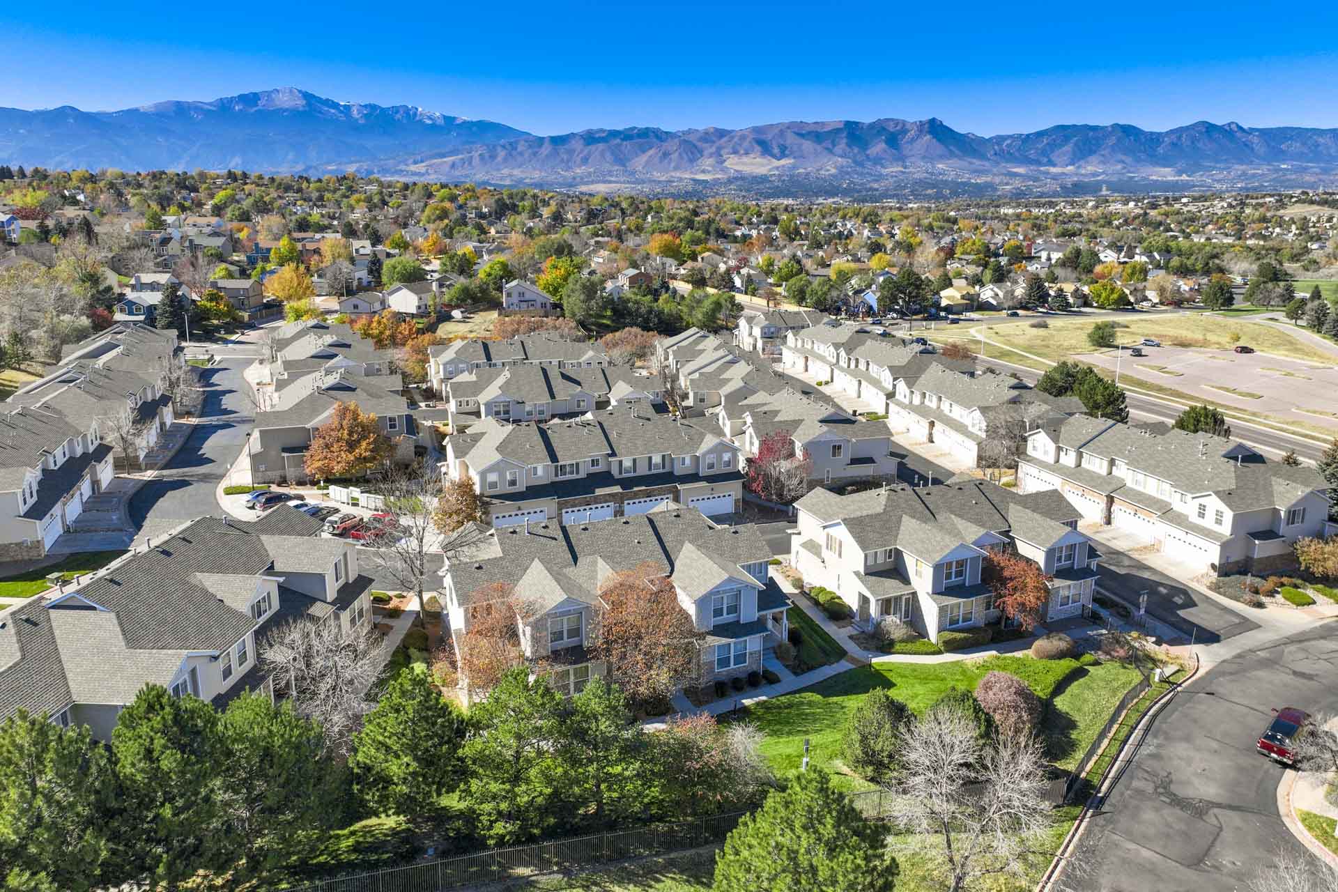 4024 Diamond Ridge View presented by Timberline Property Management – FēD